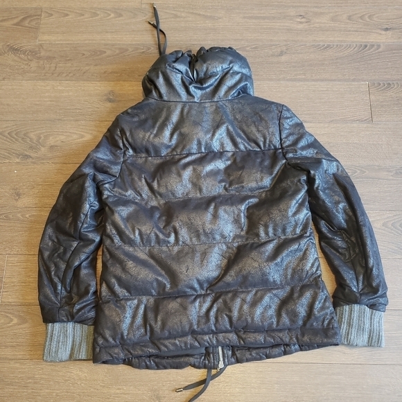 Armani Exchange Turtleneck Jacket. - Picture 9 of 13